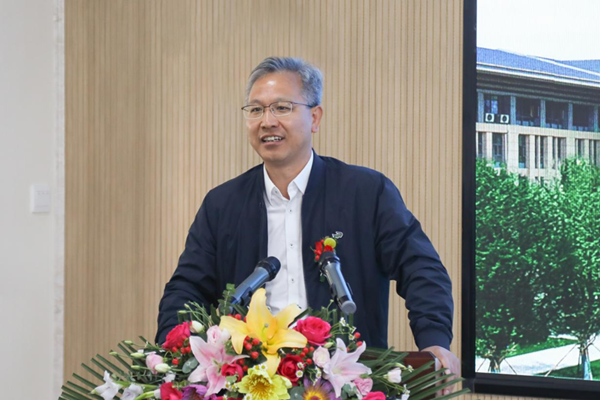 巅峰国际官网技术刘国锋